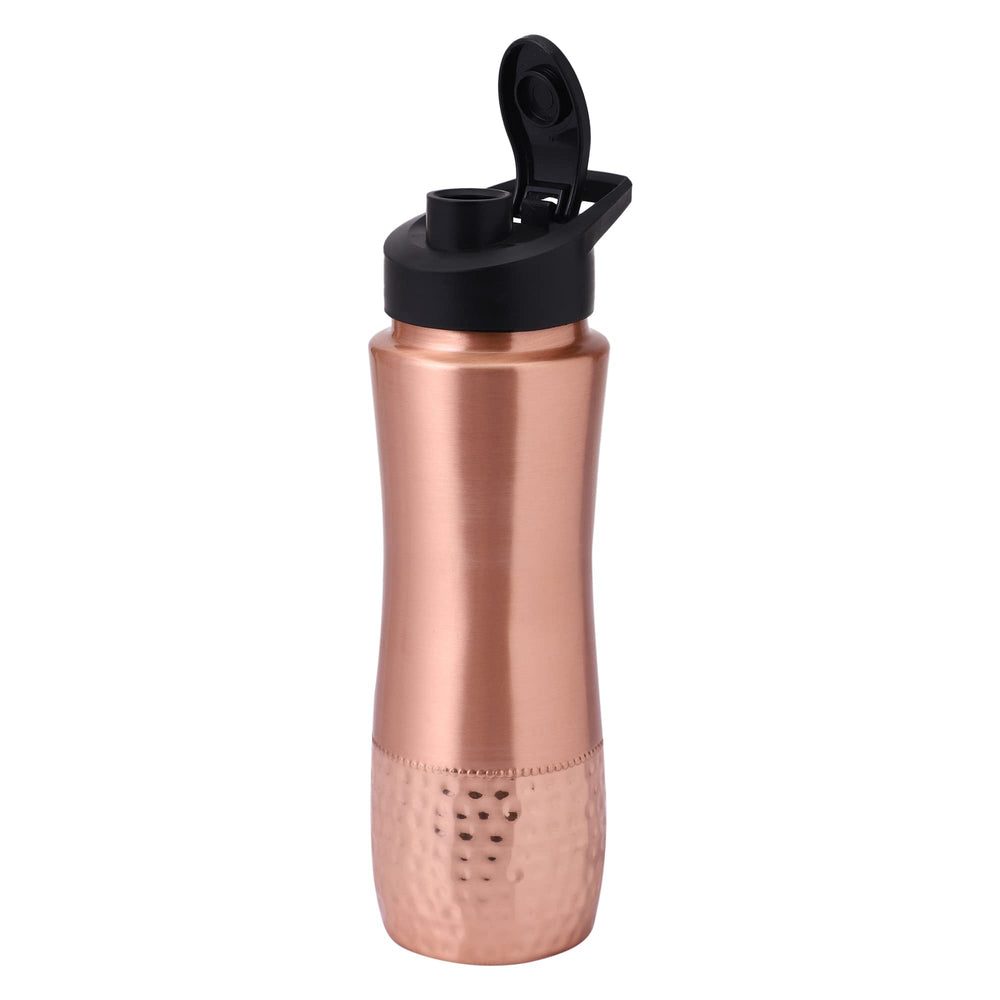 HealthGoodsIn sipper lid detail demonstrating secure closure and spill prevention