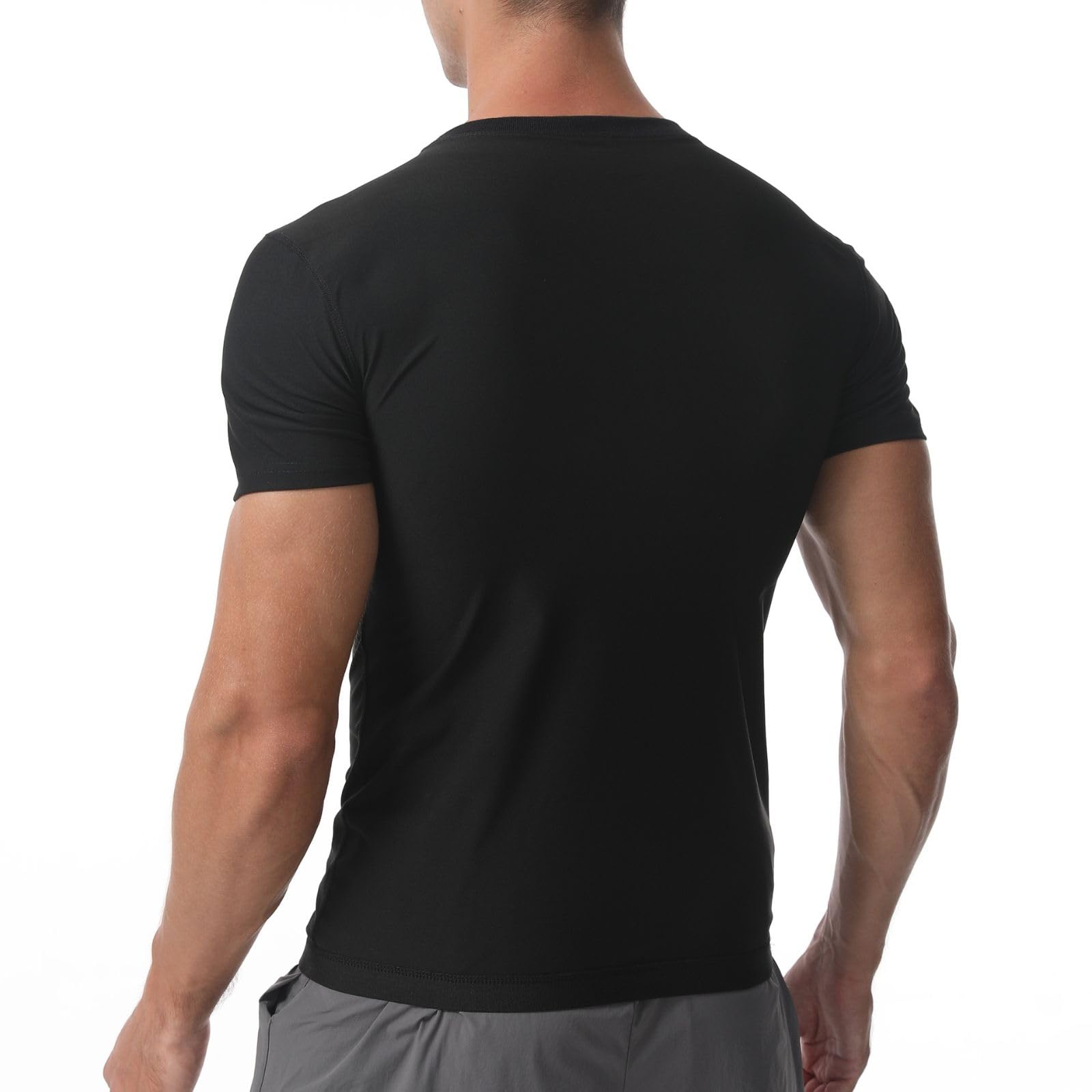 HEATTRAP side profile worn during workout demonstrating mobility and sweat boost benefit