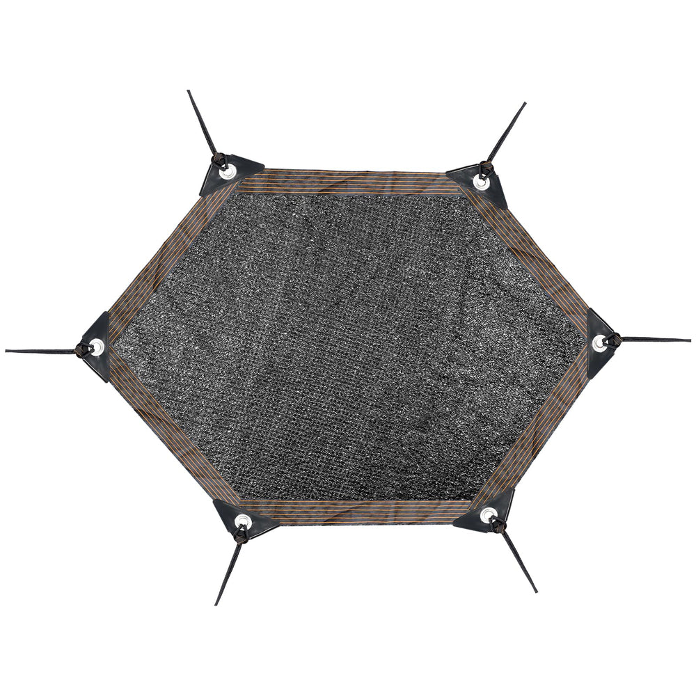Hedday lifestyle backyard shade showing family comfort under canopy