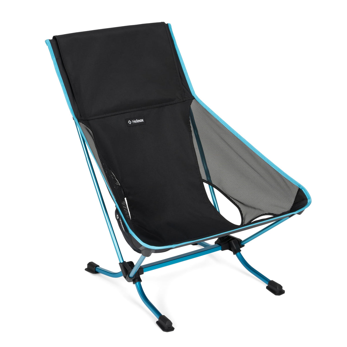 Helinox front view of the beach chair showing lightweight seat and supportive silhouette