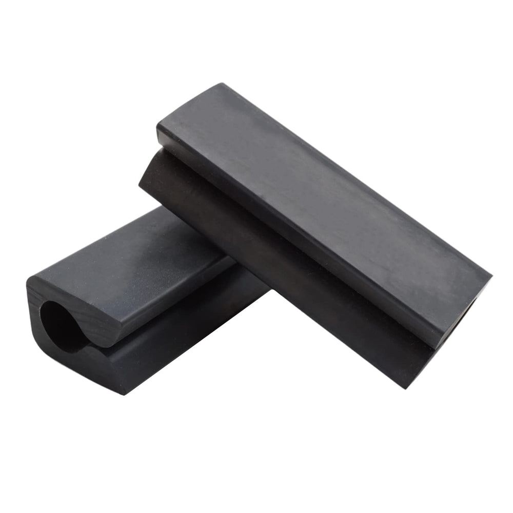 Heurofosh reinforced plastic and rubber detail for durable trailering support
