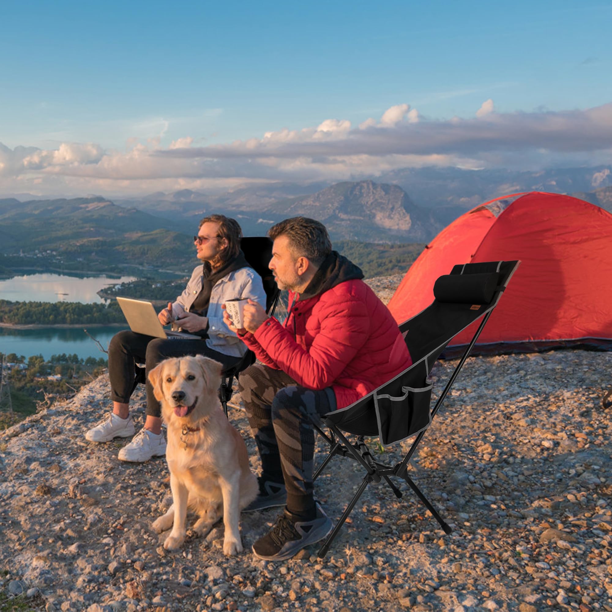Hikero side pocket and cupholder detail keeping drink and phone within reach