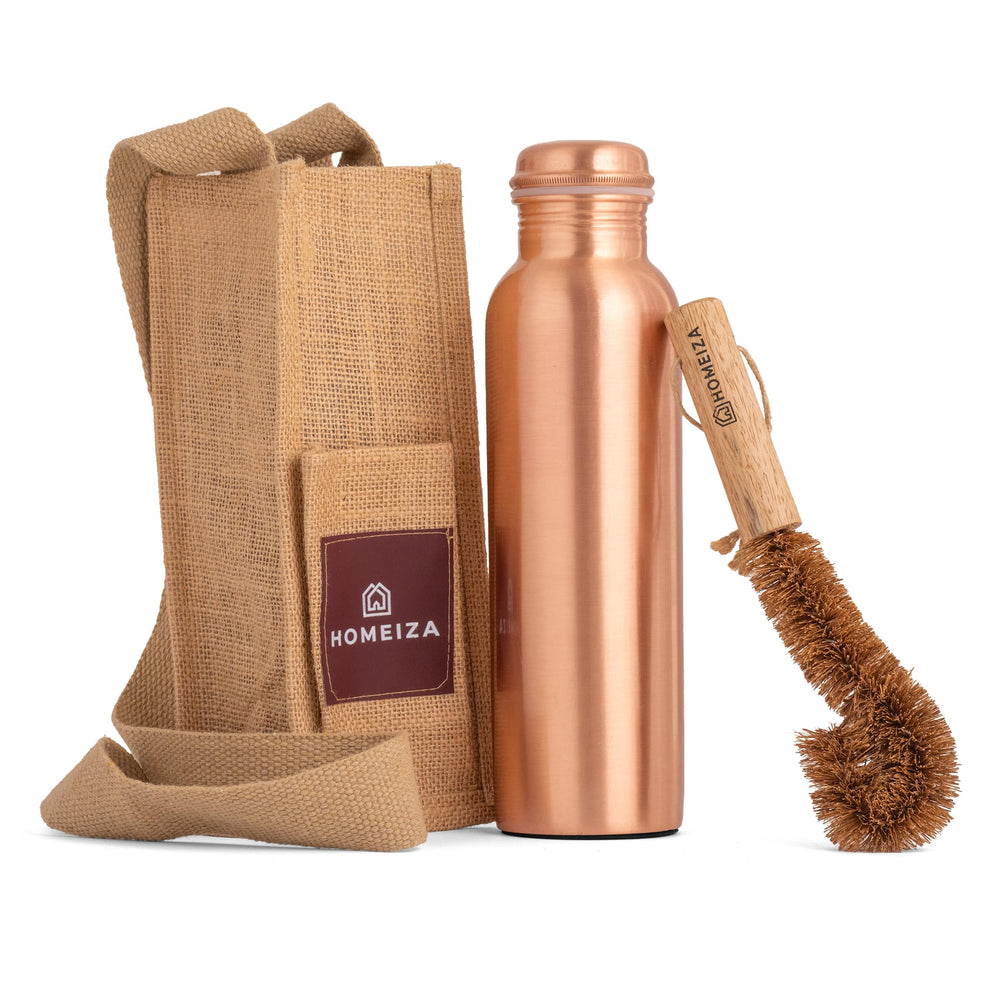 HOMEIZA copper bottle front view showing elegant plain finish and durability