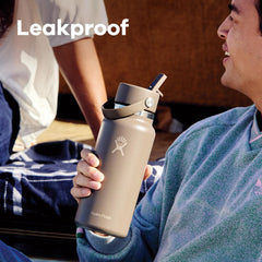 Hydro Flask flexible handle close-up for comfortable carrying and easy grip