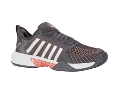 K-Swiss side profile highlighting structured support and court-ready performance benefit