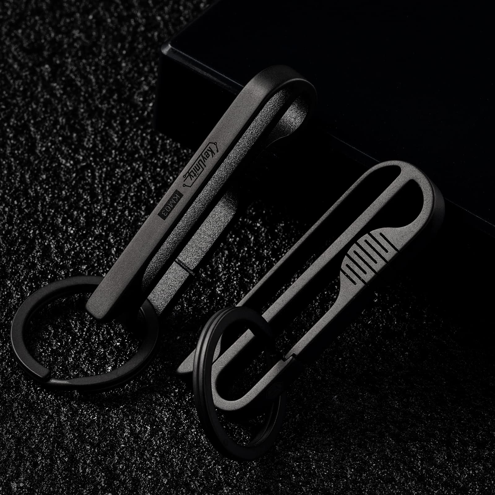 KeyUnity KM03 side profile highlighting slim build and low bulk benefit