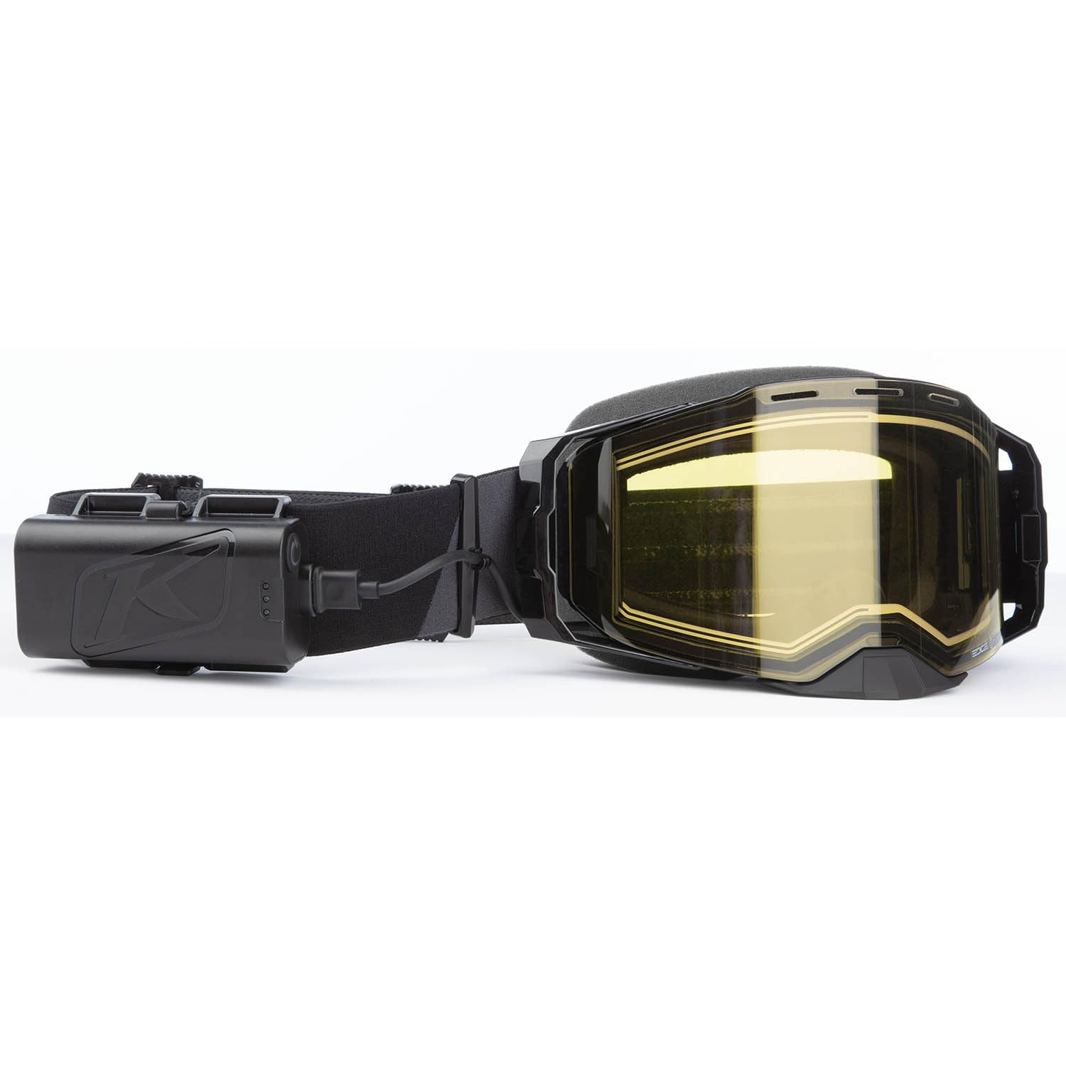 KLIM Edge eFire close-up of light yellow heated lens improving contrast