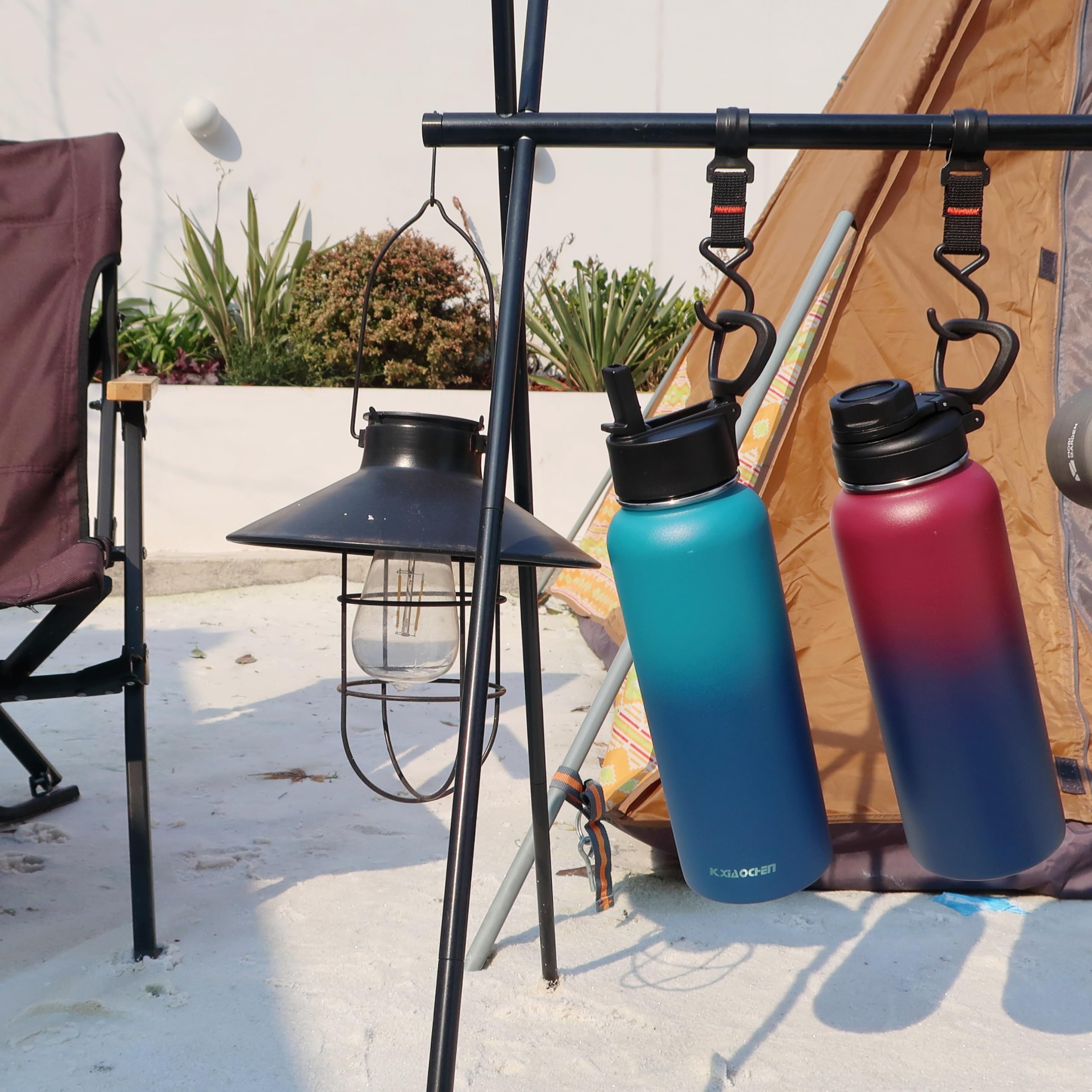 KXIAOCHEN bottle in hiking scene showing outdoor use and long cold retention benefit