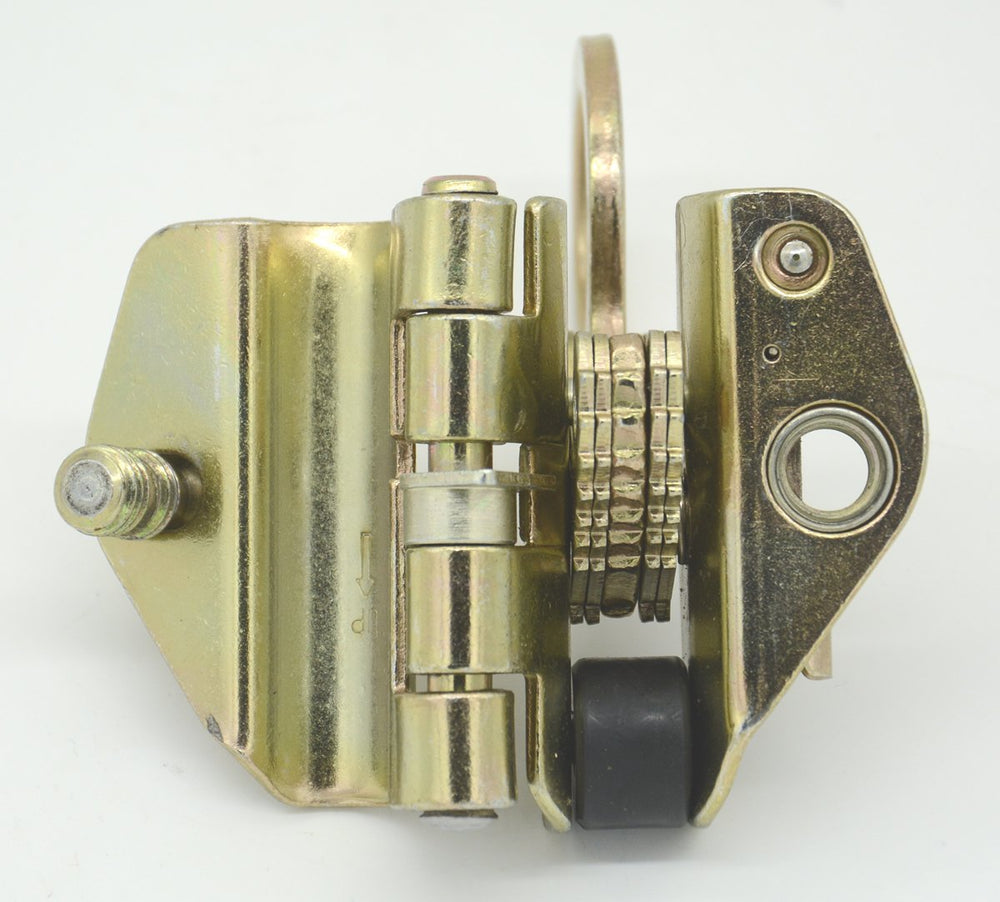 Lanyarco closeup of gripping teeth and mechanism emphasizing reliable rope engagement and safety