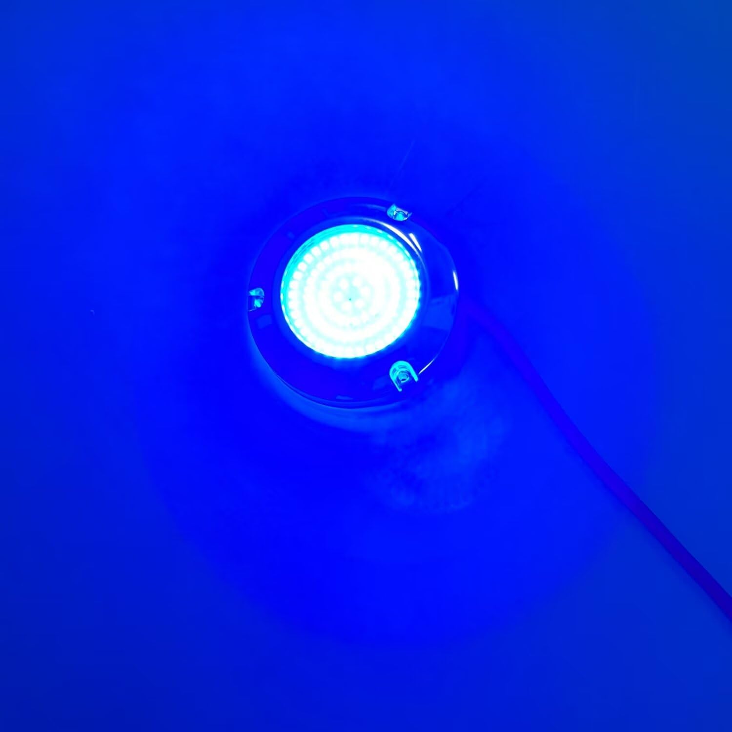 Larlansz underwater blue glow illuminating water for improved nighttime ambiance