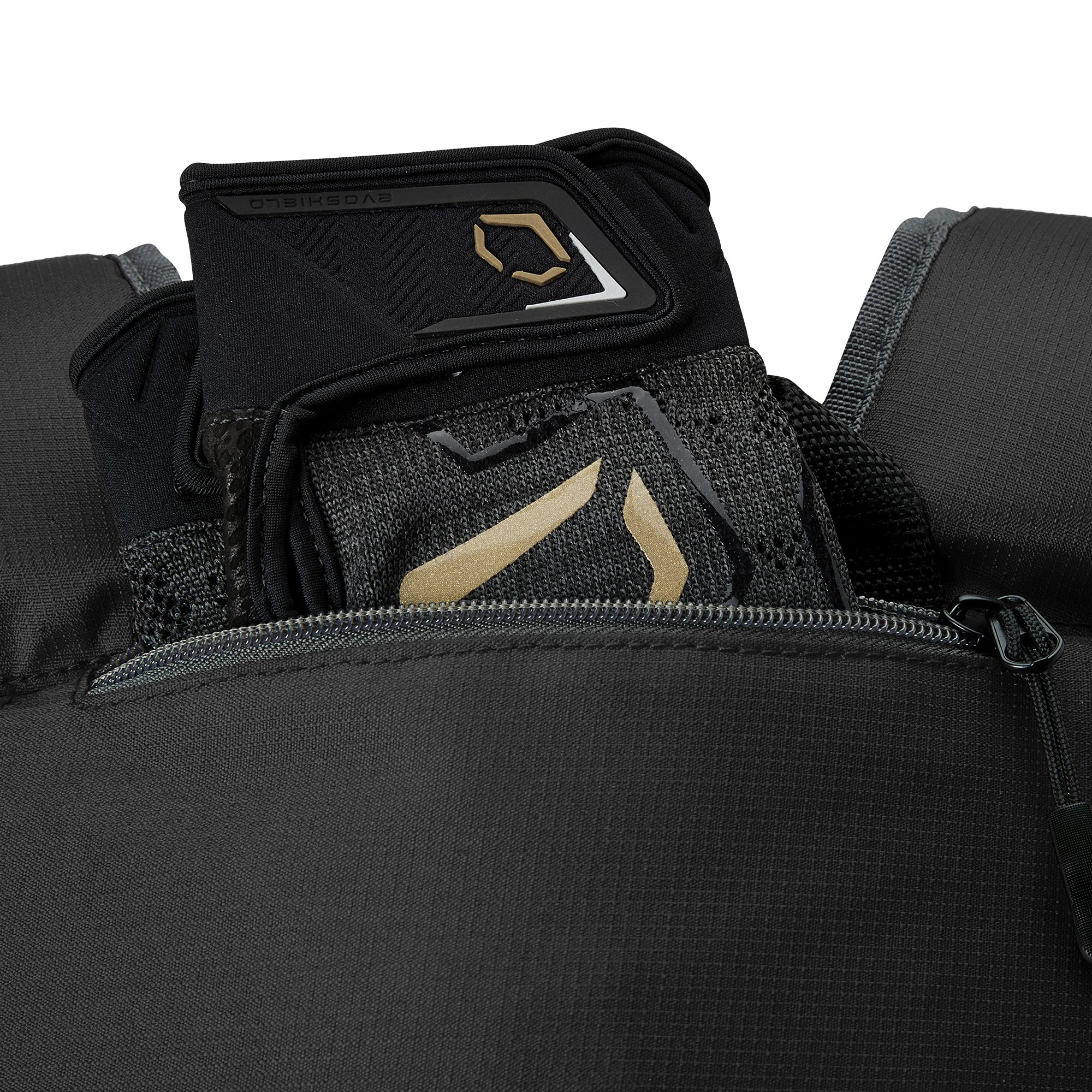 Louisville Slugger J-style fence hook hanging bag for quick access