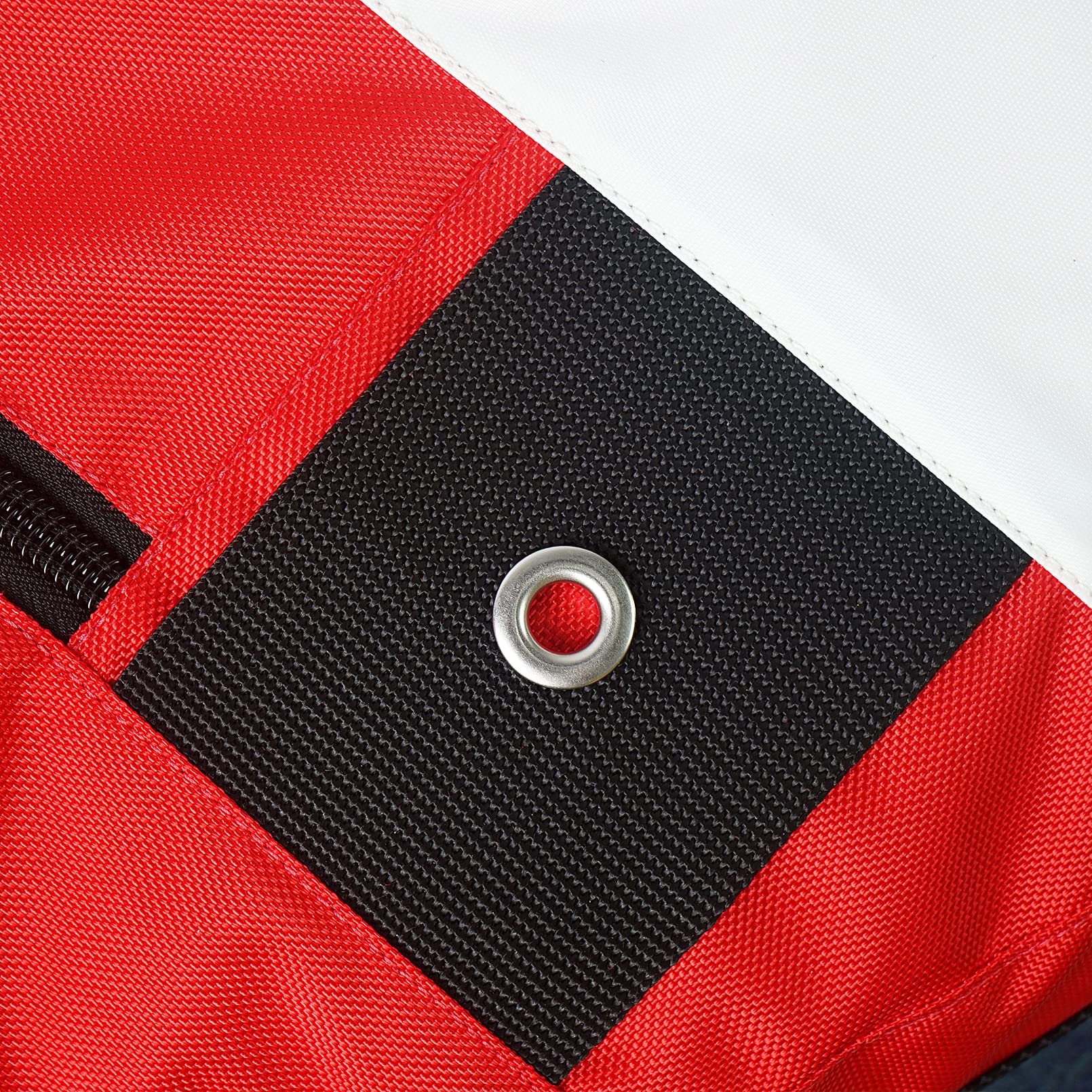 Luwint stainless steel D-rings and handles detail showing secure attachments