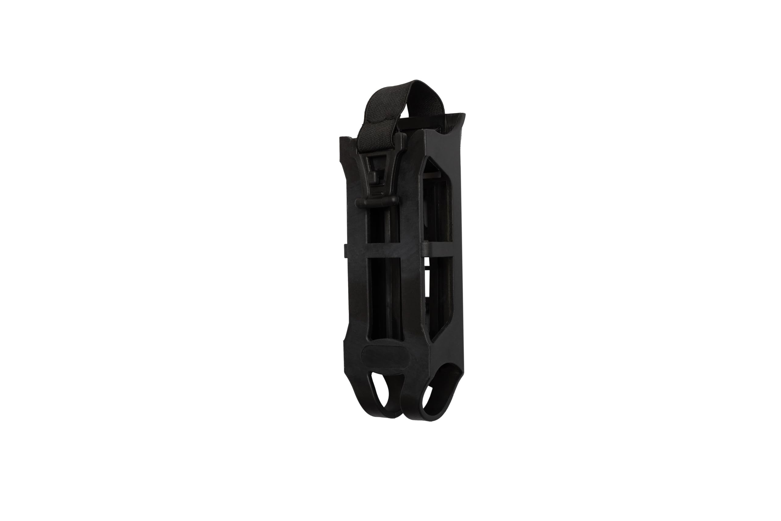 Master Lock close-up of hardened steel link showing durability benefit