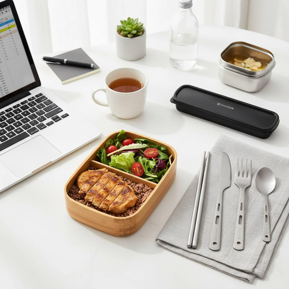 MAXCOOK utensils in use outdoors demonstrating lightweight travel convenience