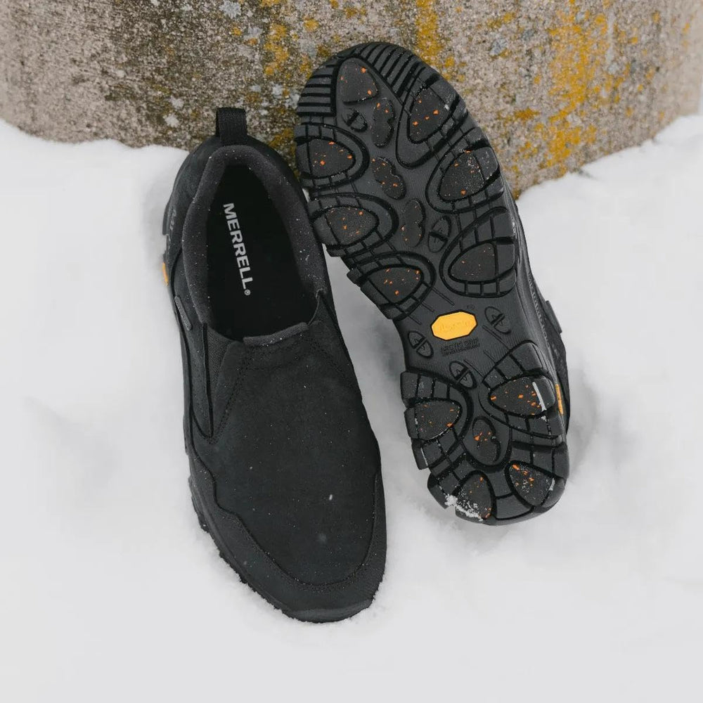 Merrell Coldpack 3 close-up of full-grain leather showing durable water resistance benefit