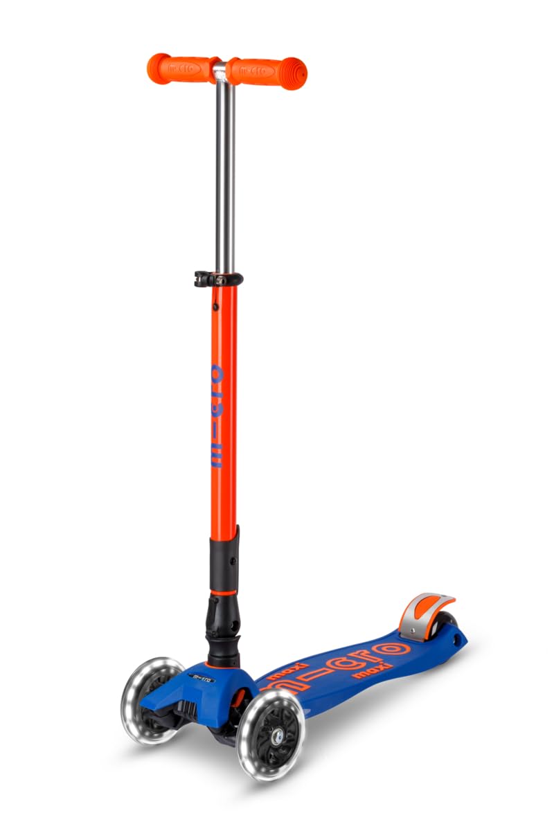Micro Maxi front view showing stable three‑wheel design and bright LED wheels for safer rides