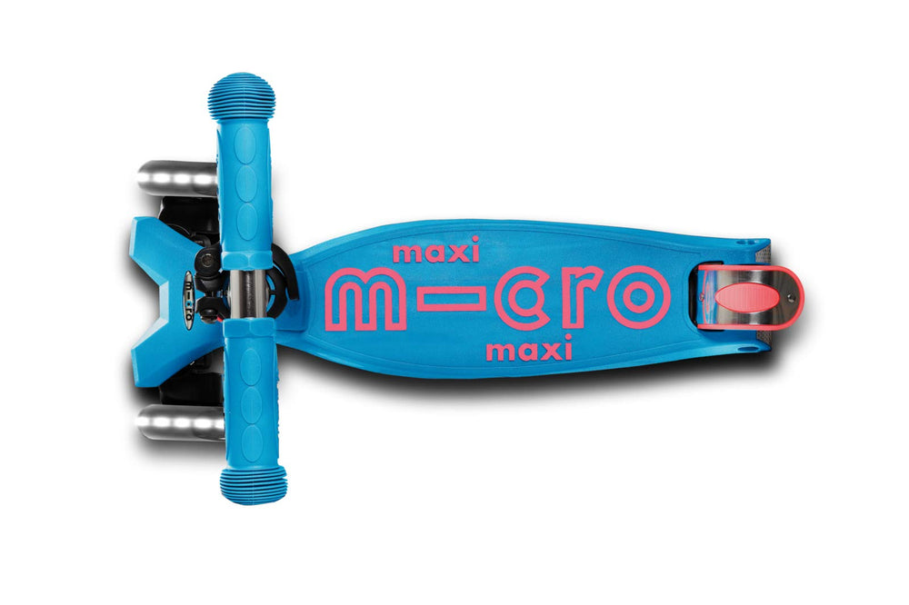 Micro Maxi boxed with two‑year warranty card demonstrating durability assurance