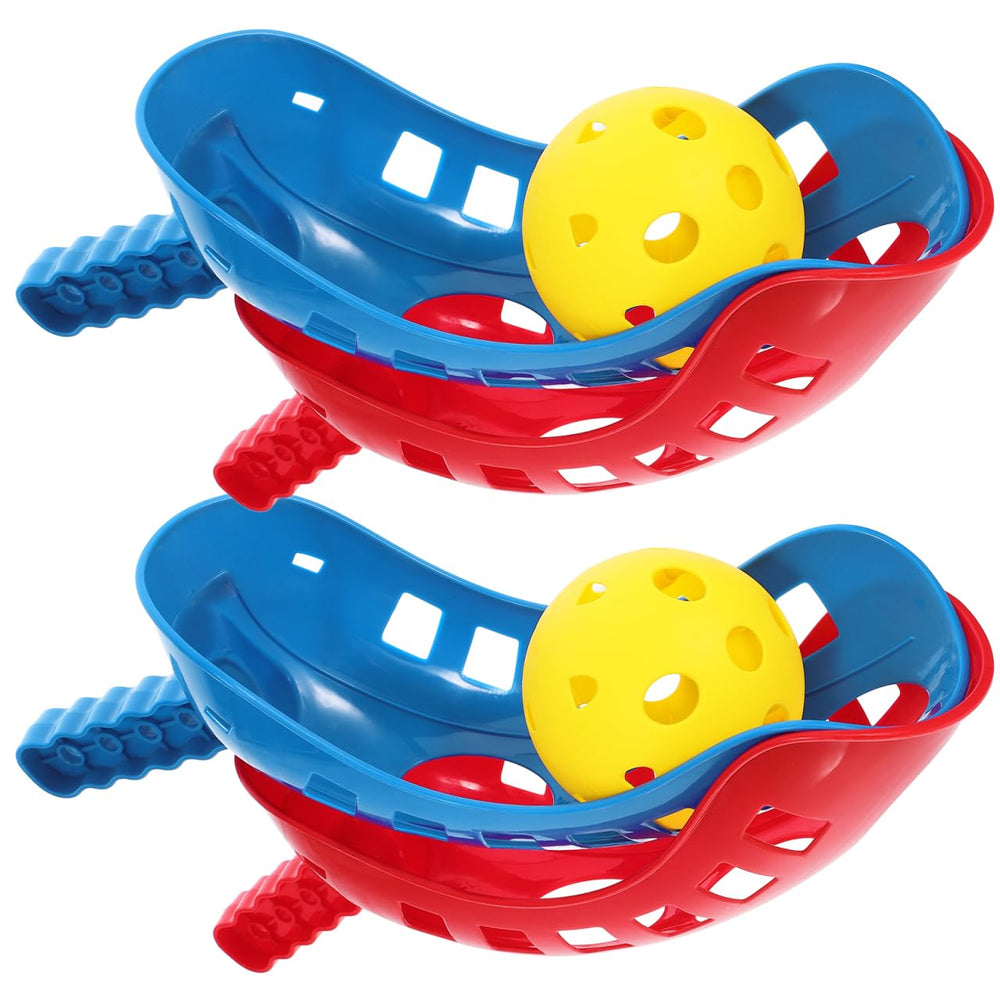 MUCKLILY set packed inside a beach bag illustrating portability for travel and outings