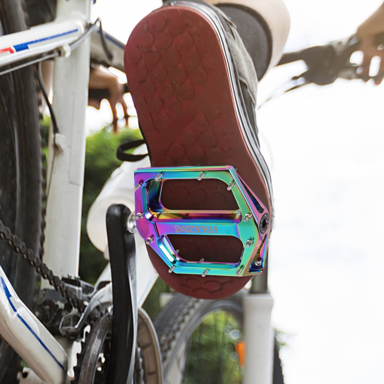 MZYRH pedals covered in mud illustrating sealed bearings and low maintenance