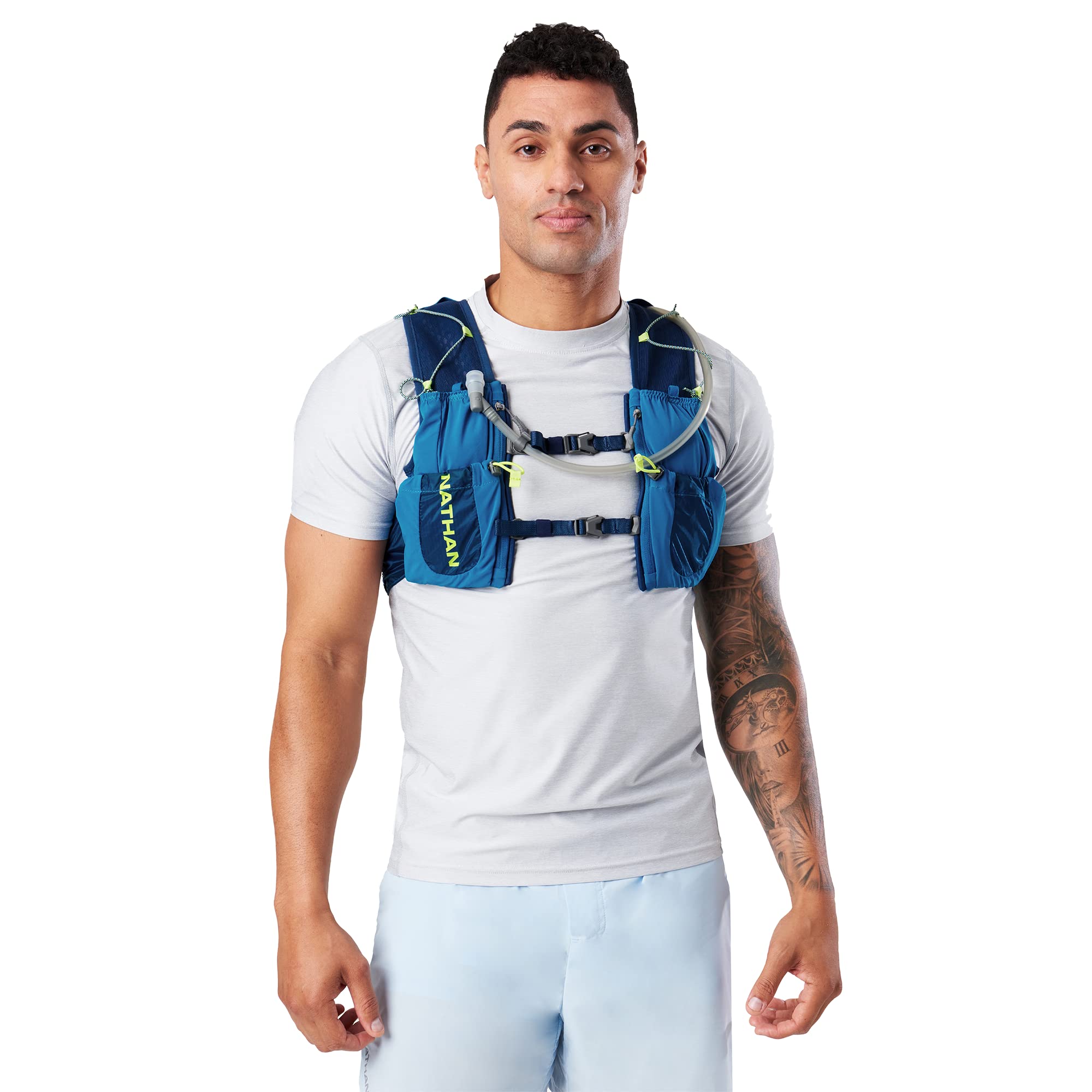 Nathan Vapor Air 3.0 side bottle pocket holding 22oz flask for hydration flexibility