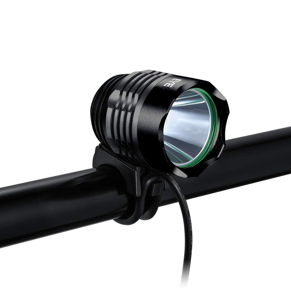 Night Eyes USB rechargeable 5-LED taillight detail increasing rear visibility