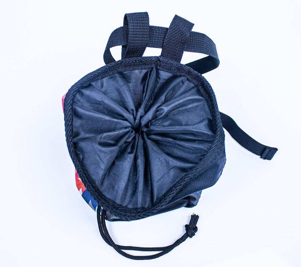 NOBOROU open zippered pocket with phone inside showing secure storage benefit