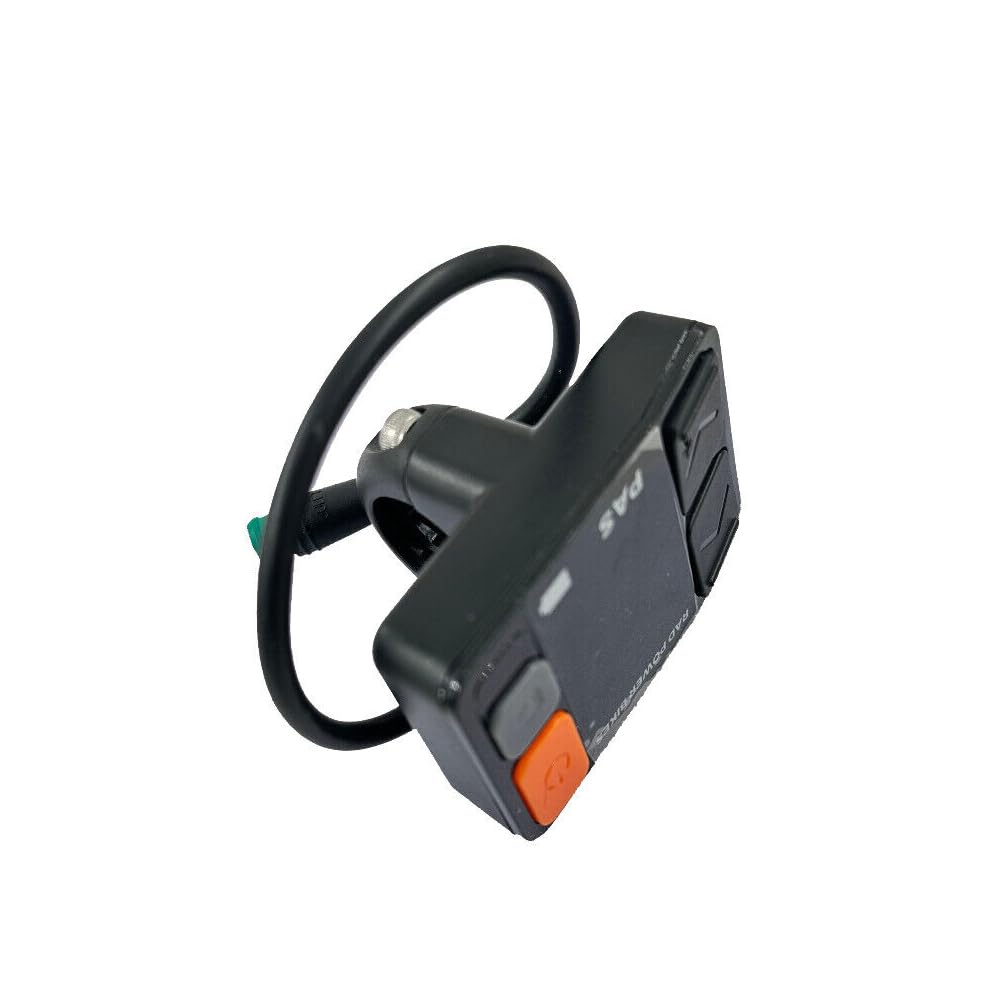 NULKOMMA 5-pin connector view demonstrating sealed connection for water resistance benefit