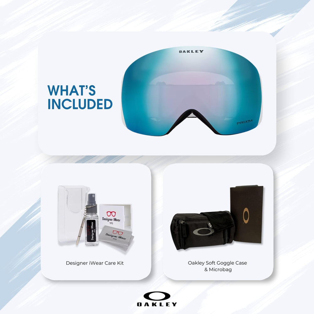 Oakley close-up of Flight Deck M lens highlighting clear optics and anti-fog
