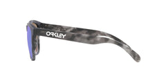 Oakley Prizm Sapphire lens close-up showing enhanced color contrast