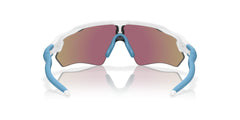 Oakley three-point fit diagram showing secure, pressure-free lens positioning