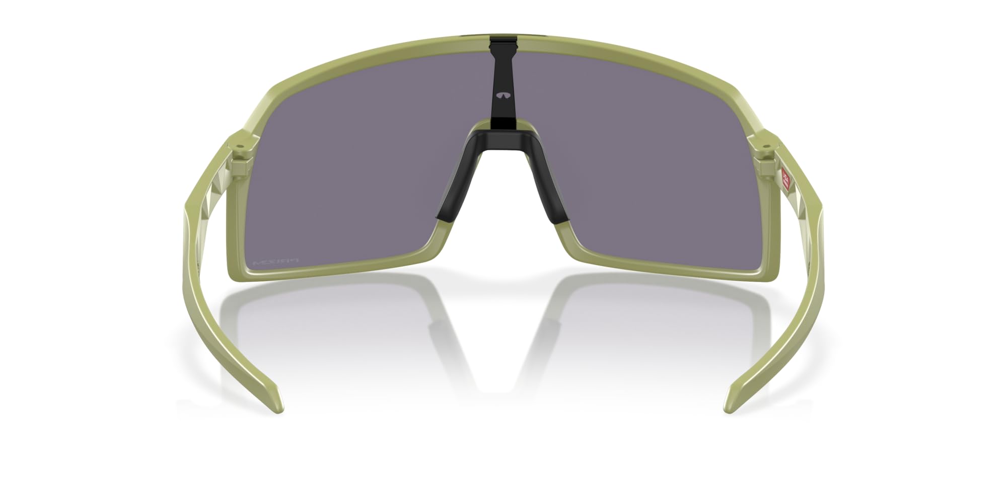 Oakley Sutro S worn by urban cyclist demonstrating peripheral coverage and protection