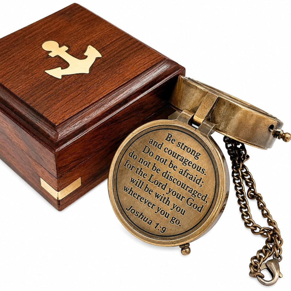 OCEAN REPLICAS compass front view showing clear glass face and readable dial for reliable bearings