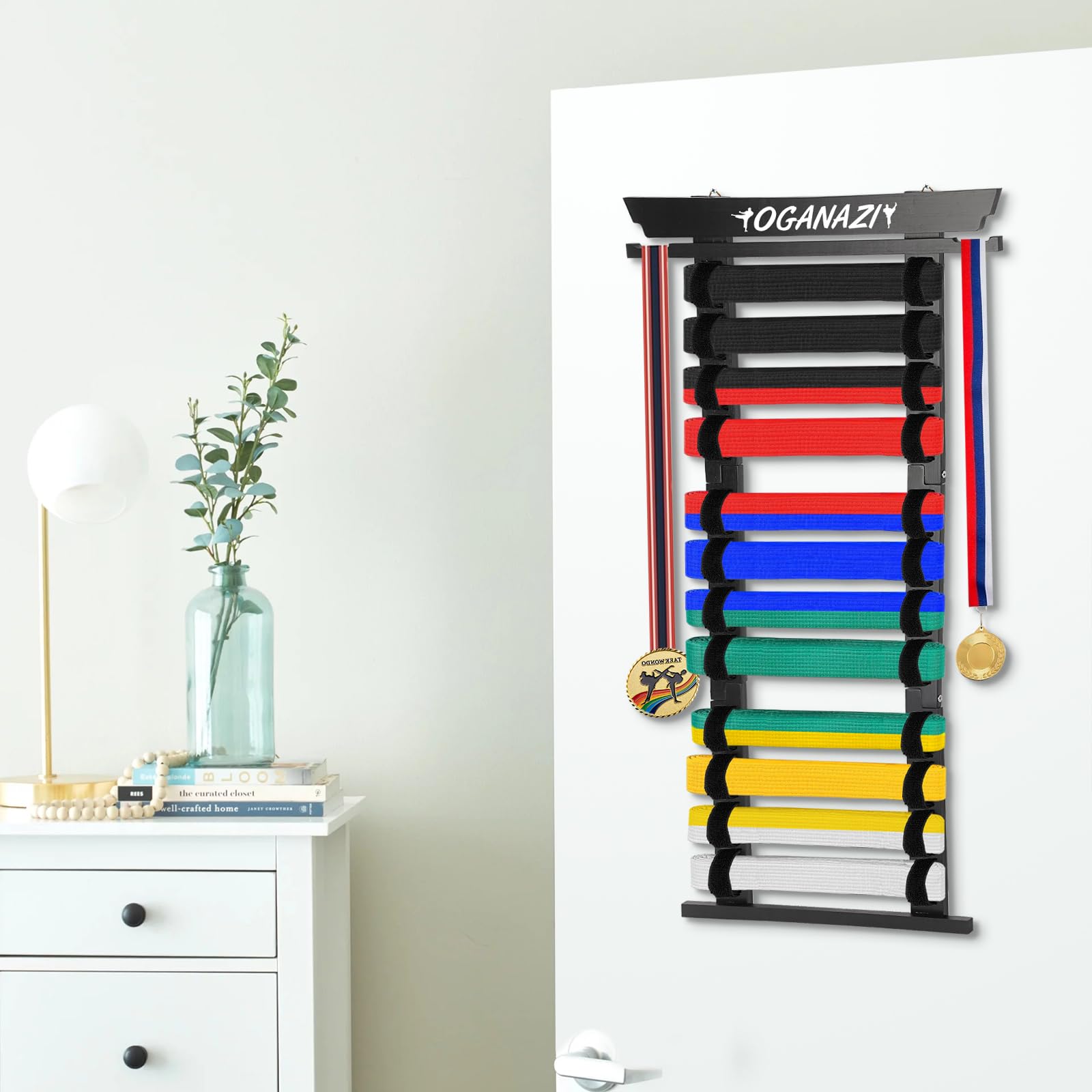 OGANAZI folded display in transport showing portable storage convenience