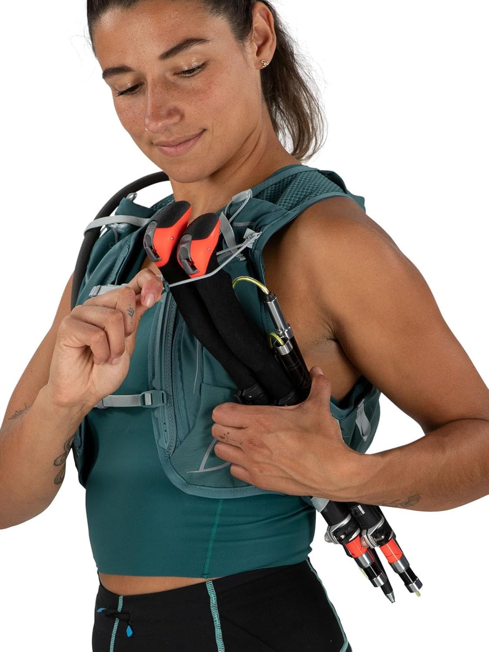 Osprey Dyna 6L lifestyle trail run image conveys fast-packing capability
