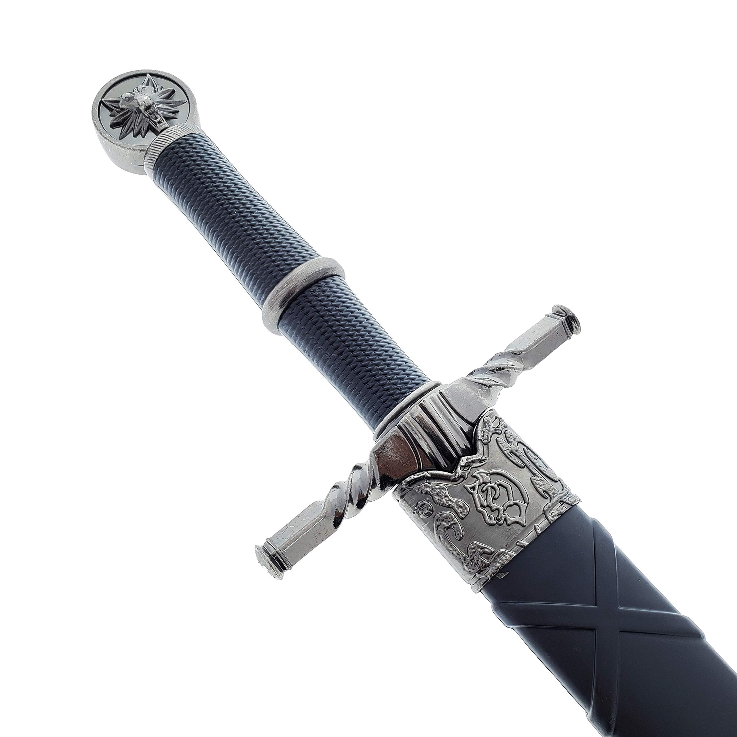 Otakumod hilt and wolf pommel detail adding themed visual appeal