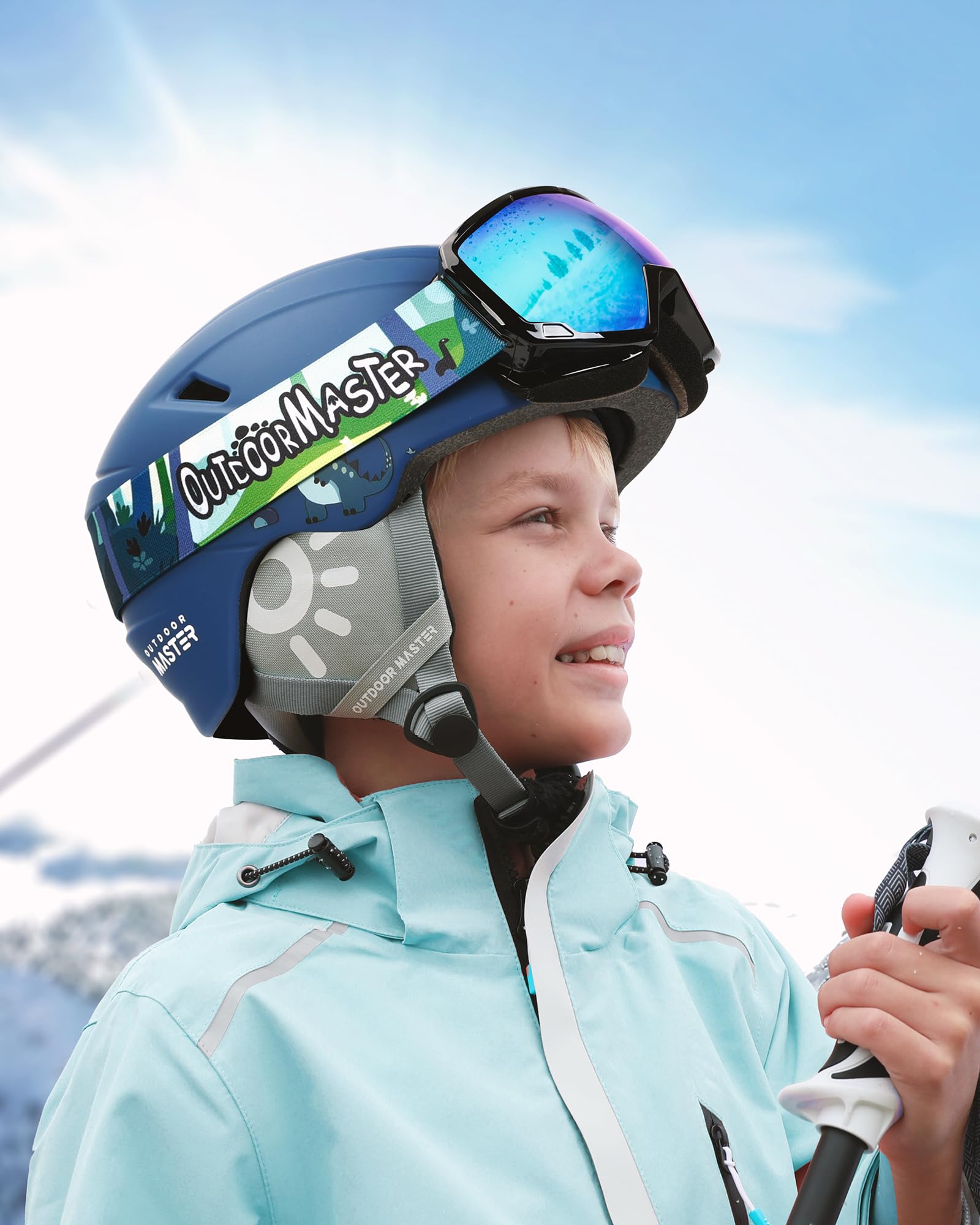OutdoorMaster Anoa worn by child on snow illustrating lightweight mobility and style