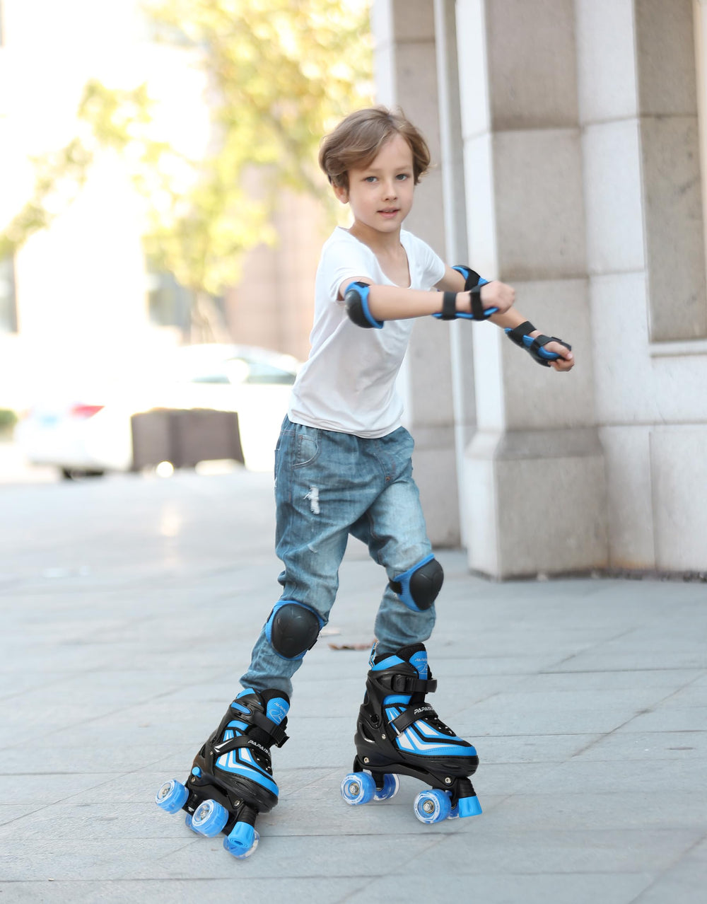 PAPAISON close-up of glowing wheels enhancing fun and visibility during play