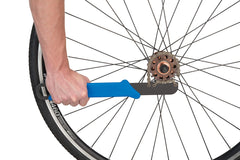 Park Tool SR-18.2 closeup of hardened chain pins showing secure chain retention