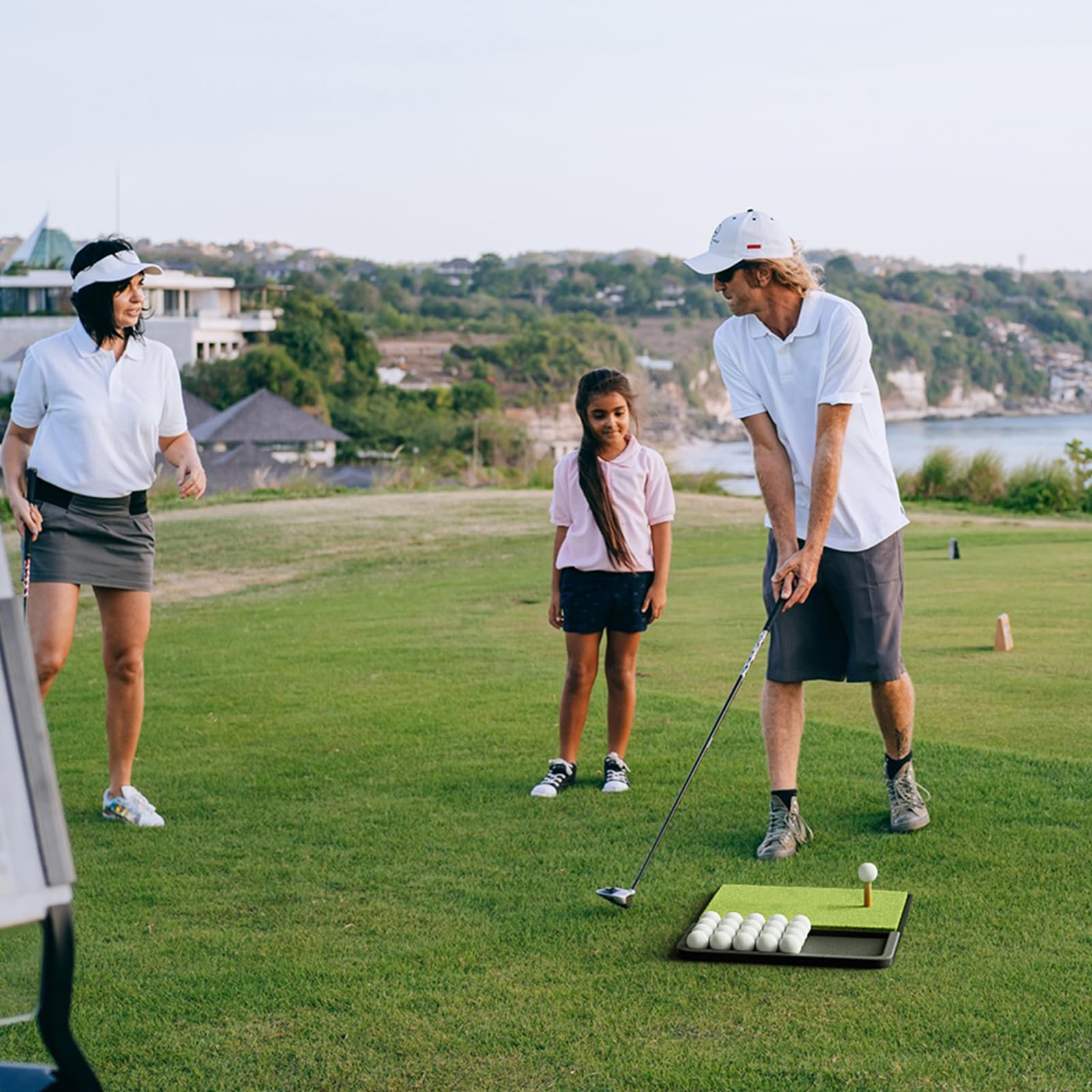Ponsonbay rubber tee inserted illustrating ready-to-hit convenience