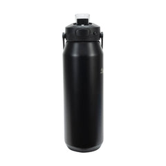 PUMA bottle in use at gym, insulated bottle keeps workouts hydrated