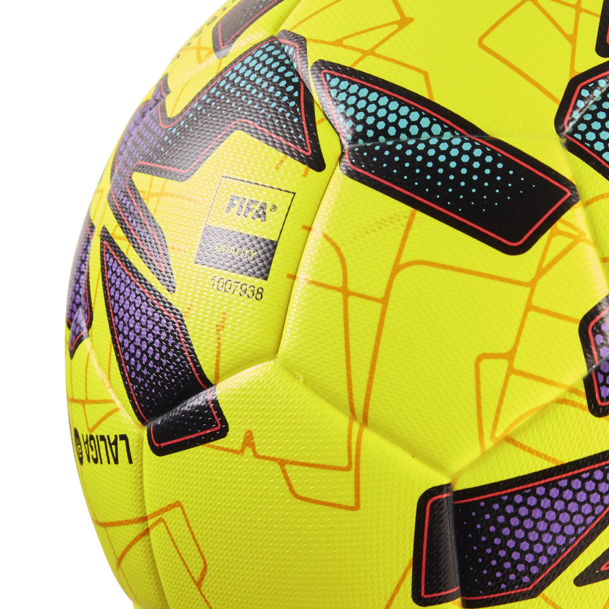 PUMA Orbita LaLiga in-play action illustrating consistent flight benefit