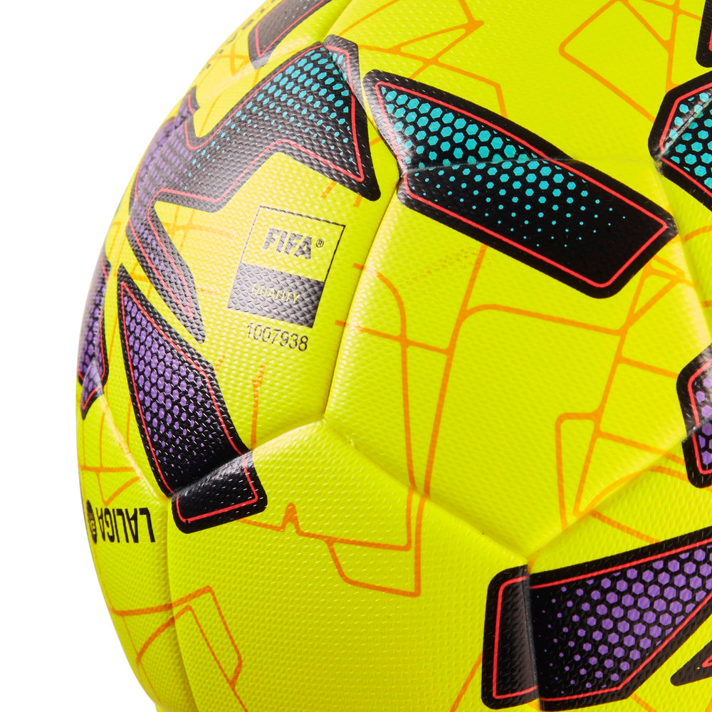 PUMA Orbita LaLiga in-play action illustrating consistent flight benefit