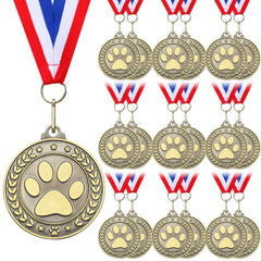 Quelay front view showing paw print medal and Excellence text, ideal for awards