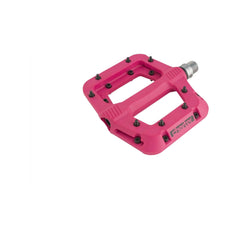 RaceFace Chester close-up of hex pins and pedal surface offering customizable traction