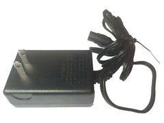 Razor charger LED indicator showing red and green status lights for clear feedback