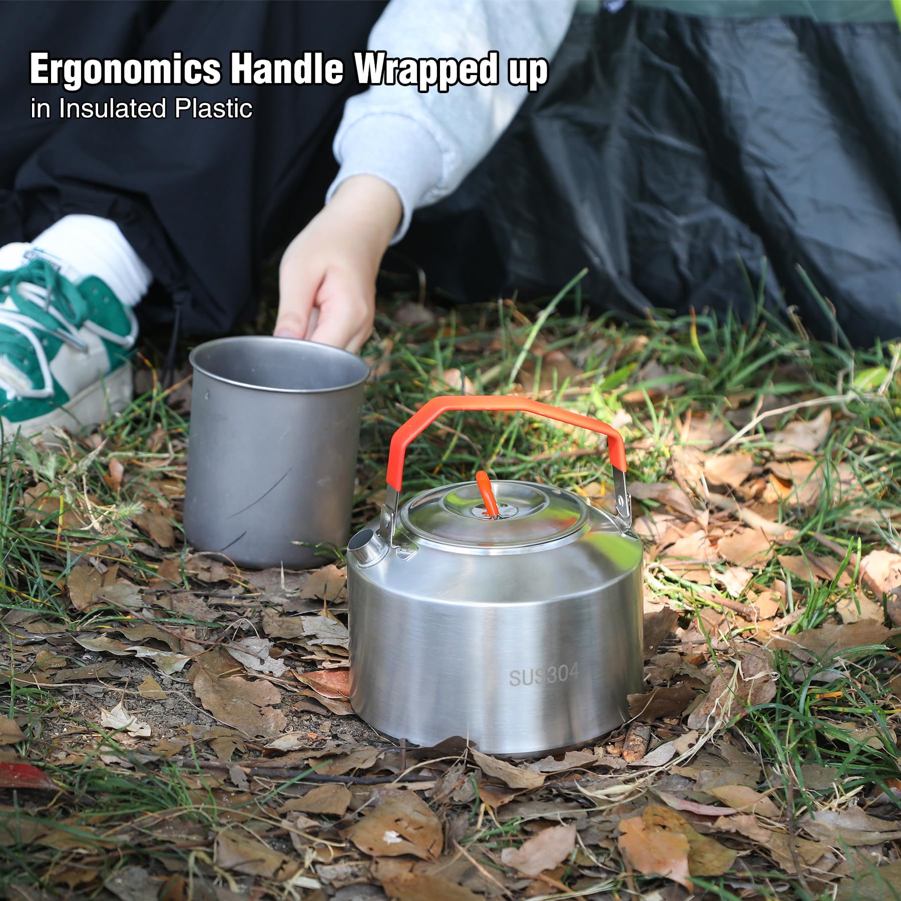 REDCAMP kettle beside water bottle to show small packable size