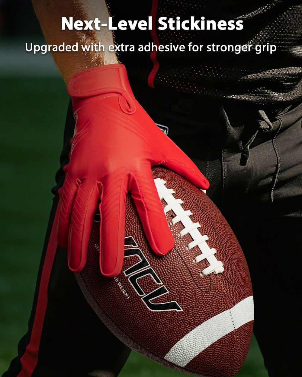 RIGWARL sticky silicone palm close-up providing superior ball control