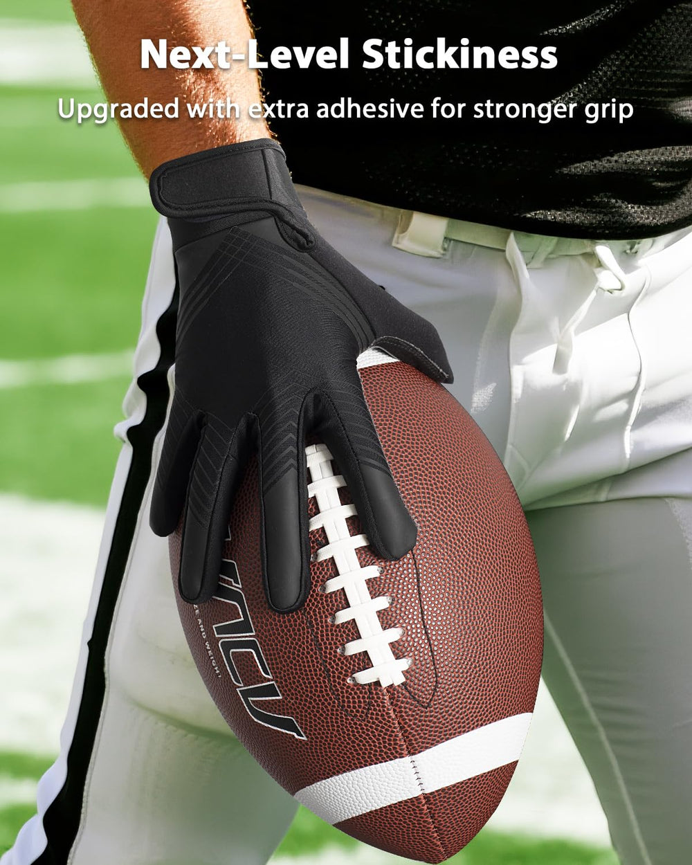 RIGWARL close-up of sticky silicone palm providing superior ball control