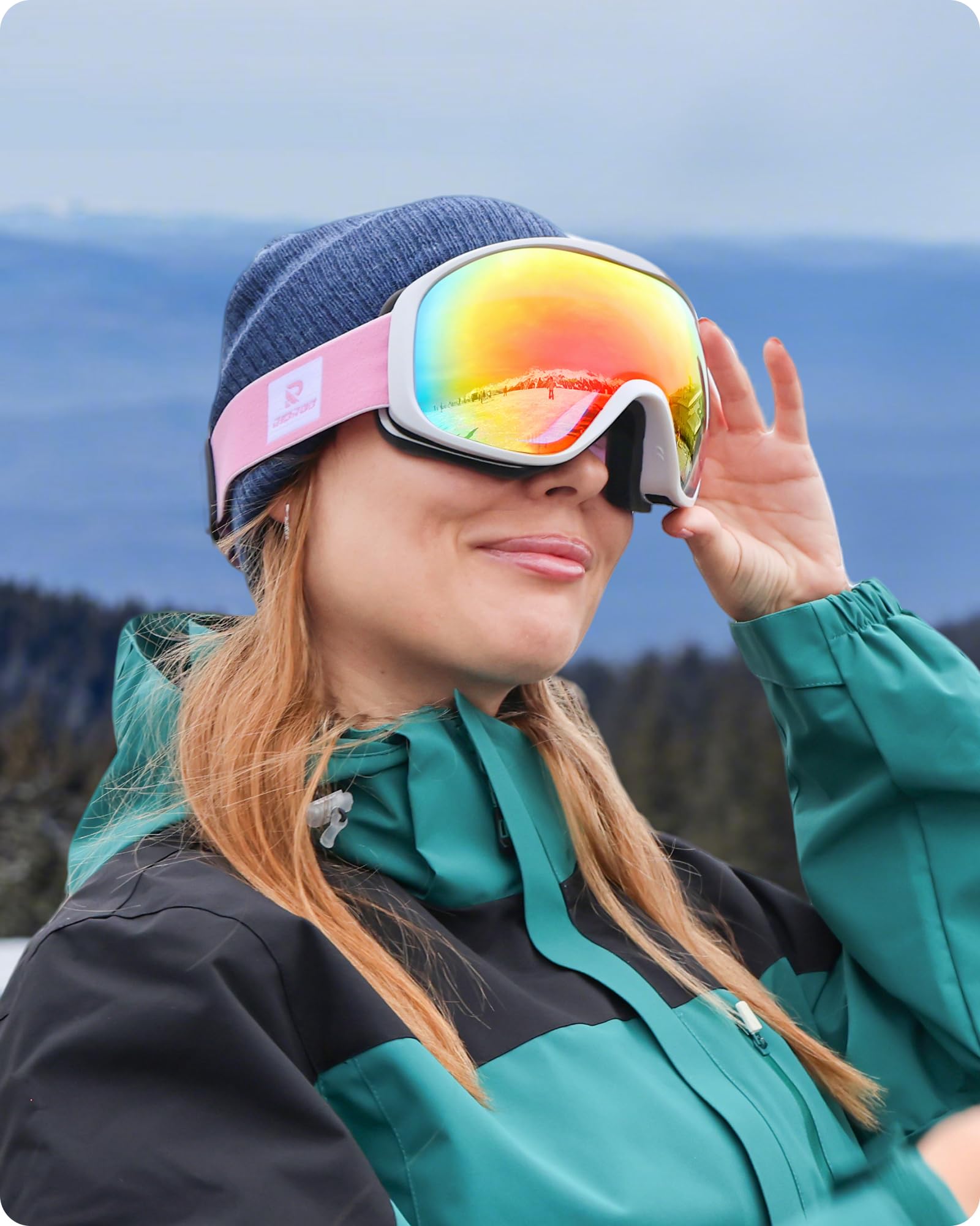 RIOROO close-up of lens detail highlighting anti-fog coating and clarity benefits