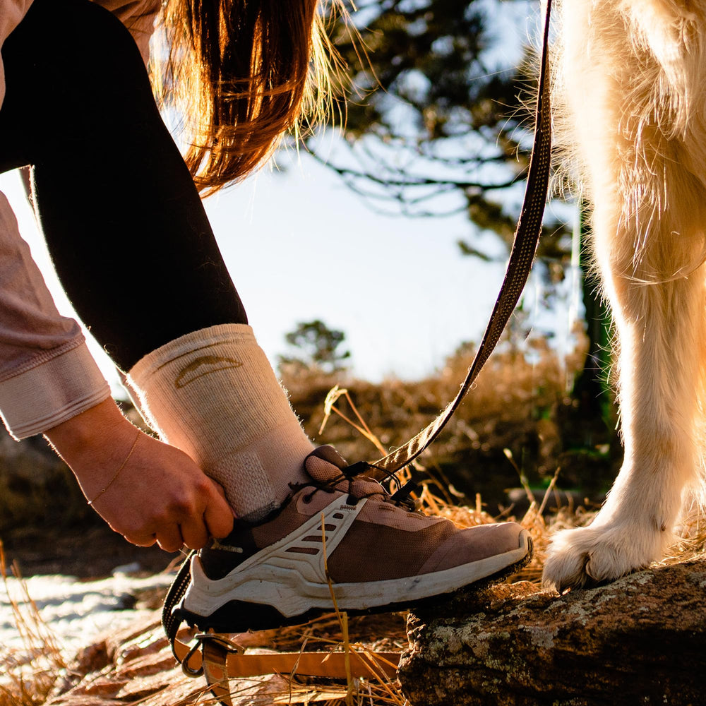 SAMSOX close-up of cushioned footbed showing impact protection and comfort